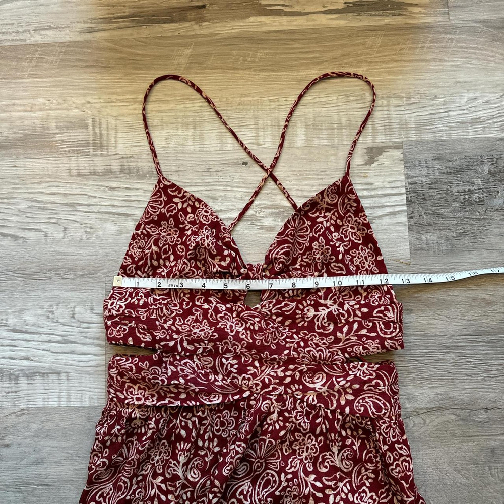 dresses - Picture 2 of 8